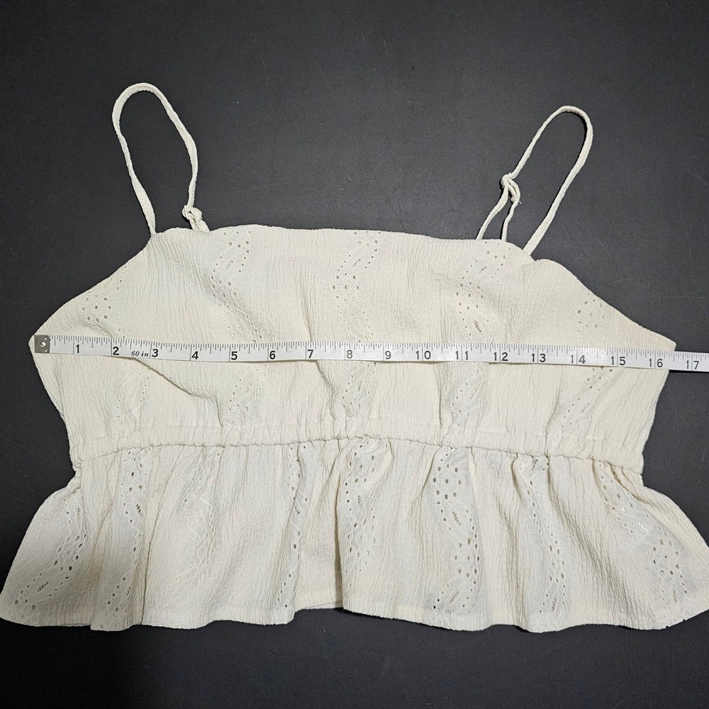 Ardene Crop Top L Womens Cream Eyelet Peplum Cottage Coastal Coquette Boho Beach - Picture 6 of 9